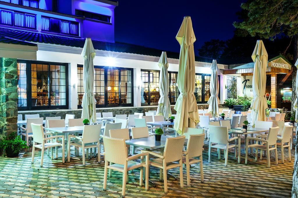 Troodos Hotel & Spa Exteriör bild