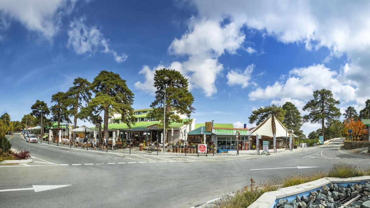 Troodos Hotel & Spa Exteriör bild